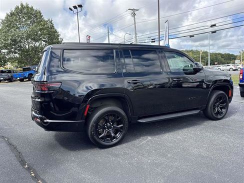 Used 2024 Jeep Wagoneer Series II w/ Convenience Group I image 3