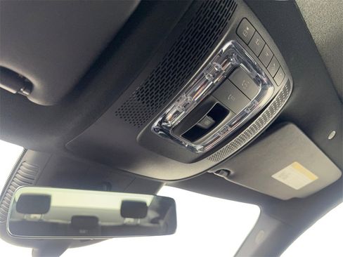 Used 2024 Mercedes-Benz CLA 250 4MATIC image 70