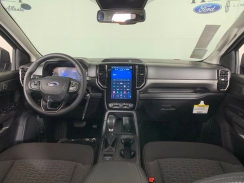 Used 2025 Ford Ranger XLT w/ FX4 Off-Road Package image 35