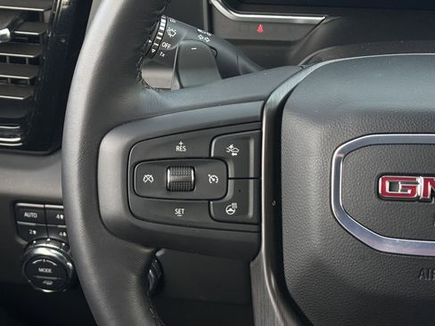 Used 2024 GMC Sierra 1500 AT4X image 16