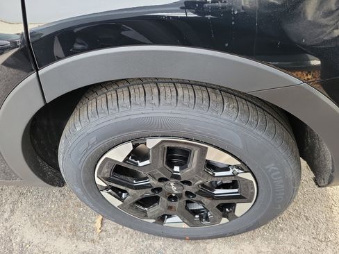 New 2026 Kia Sorento S FWD image 7