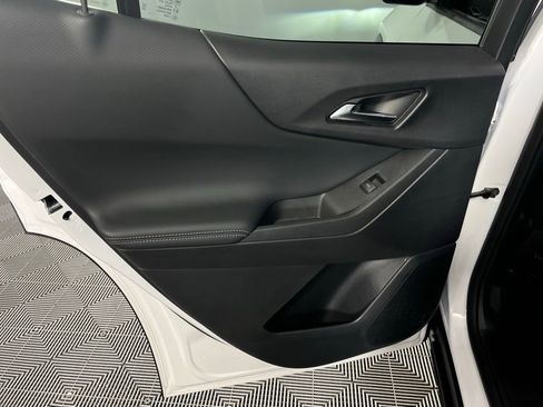 Used 2026 Chevrolet Equinox LT image 26