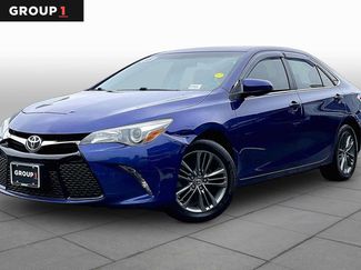 Used 2015 Toyota Camry SE FWD video 1