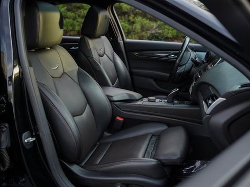 Used 2023 Cadillac CT5 V w/ Premium Package image 24