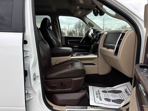 Used 2016 RAM 3500 Laramie Longhorn image 30