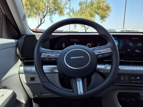 Used 2026 Hyundai Kona SEL Sport FWD image 19