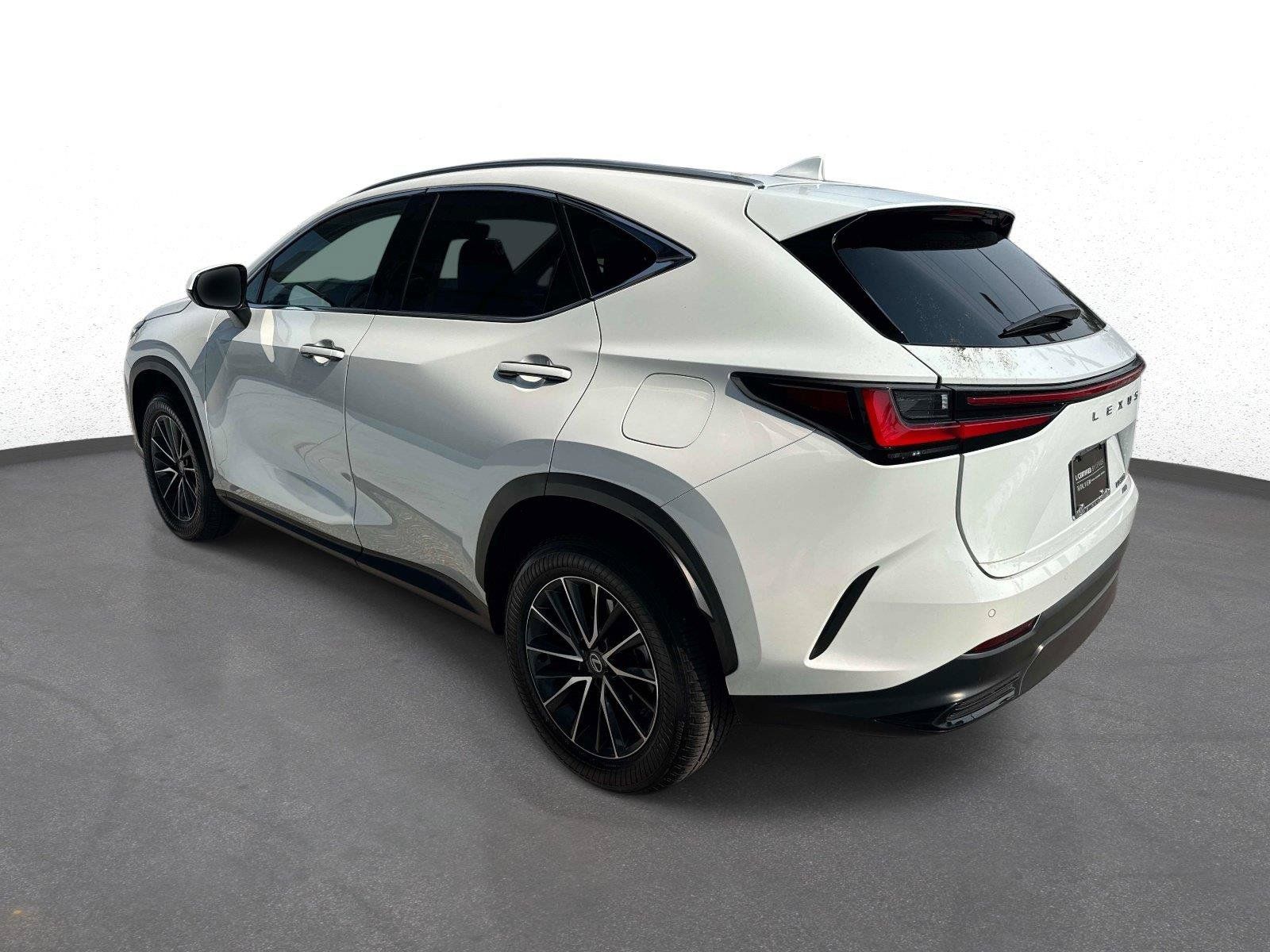Certified 2026 Lexus NX 350 AWD image 5