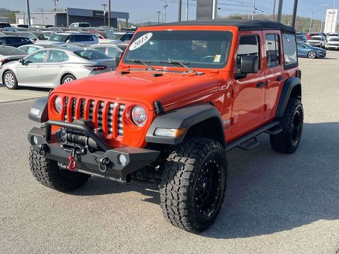 Used 2018 Jeep Wrangler Unlimited Sport image 29