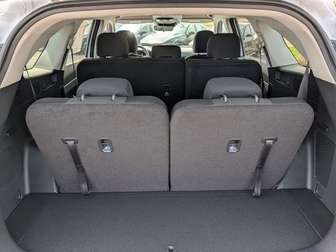 New 2026 Kia Sorento LX FWD image 26