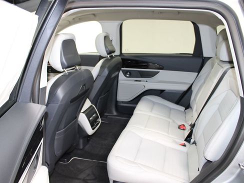 New 2026 Lincoln Nautilus Reserve image 25