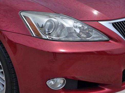 Used 2010 Lexus IS 250C RWD image 35