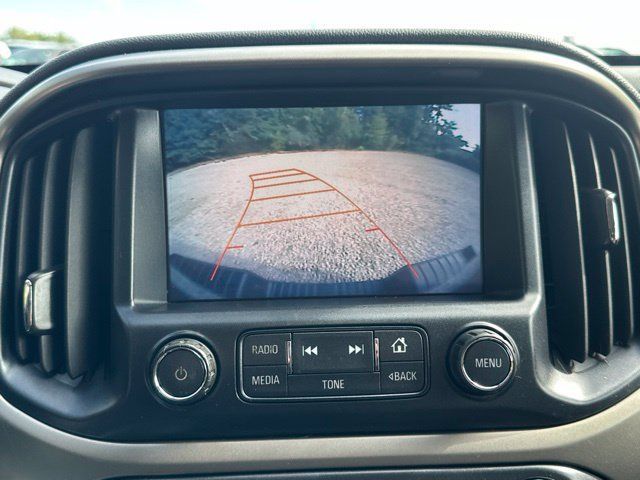 Used 2017 Chevrolet Colorado Z71 AWD/4WD image 30