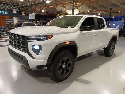 Used 2024 GMC Canyon AT4 w/ AT4 Premium Package