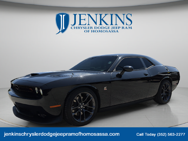 Used 2021 Dodge Challenger R/T Scat Pack RWD image 12