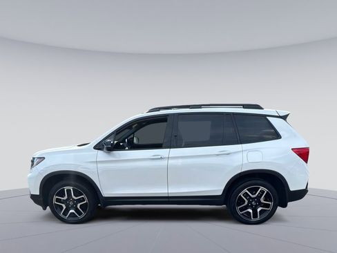 Used 2023 Honda Passport Elite image 5
