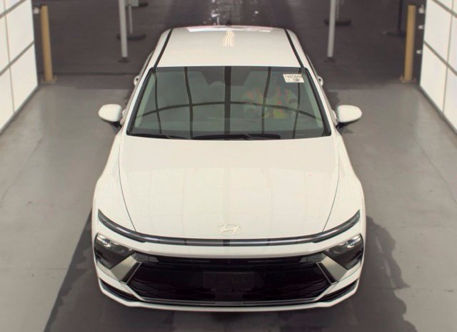 Used 2026 Hyundai Sonata SEL FWD image 2