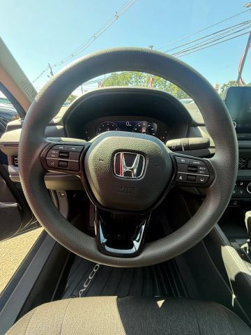 Used 2024 Honda Accord EX image 20