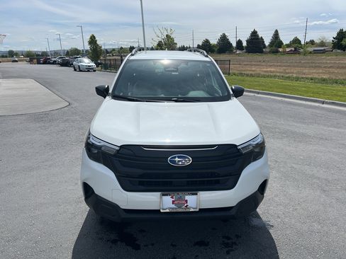 Used 2026 Subaru Forester AWD/4WD image 7