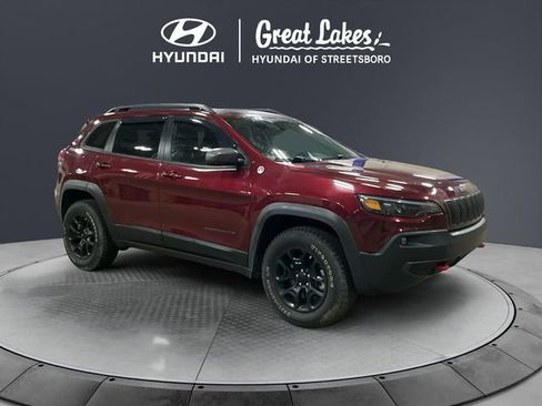 Used 2021 Jeep Cherokee Trailhawk w/ Premium Leather Package AWD/4WD image 8