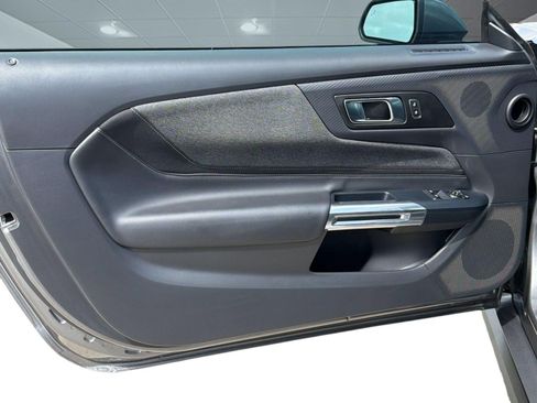Used 2025 Ford Mustang Coupe RWD image 14