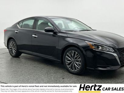 Used 2025 Nissan Altima 2.5 SV