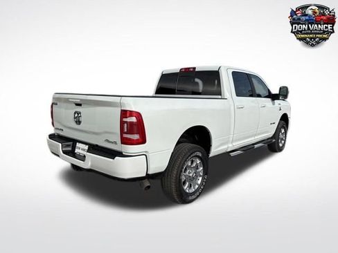 Used 2024 RAM 2500 Laramie AWD/4WD image 4