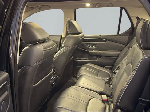 Used 2023 Honda Pilot Elite image 30