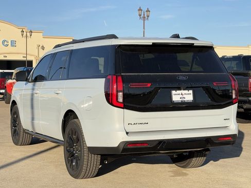 New 2025 Ford Expedition Max Platinum w/ Stealth Appearance Package image 29