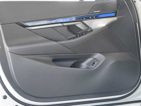 New 2027 BMW 530i xDrive AWD/4WD image 9