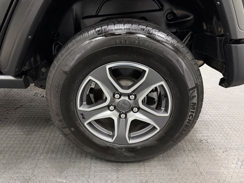 Used 2022 Jeep Wrangler Unlimited Sport image 11