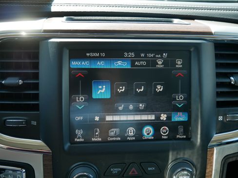 Used 2016 RAM 1500 Laramie w/ Convenience Group AWD/4WD image 22