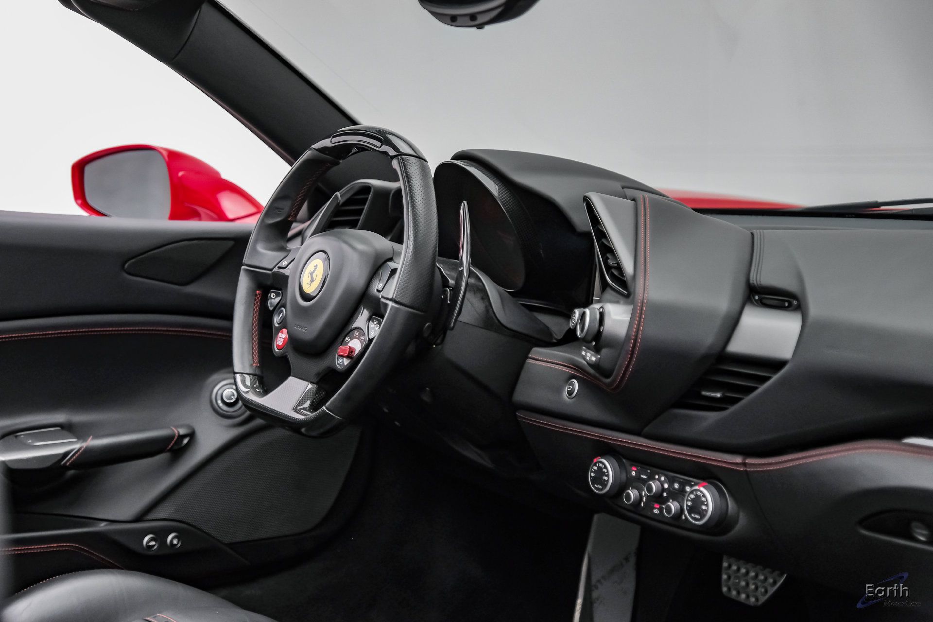 Used 2018 Ferrari 488 Spider RWD image 66