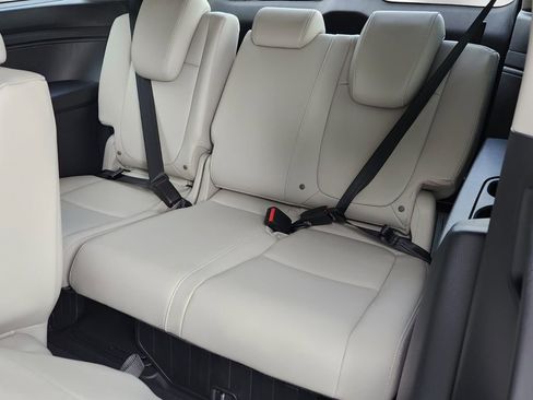 New 2026 Honda Odyssey EX-L image 8