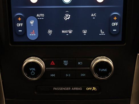 Certified 2023 Ford Edge ST-Line image 31