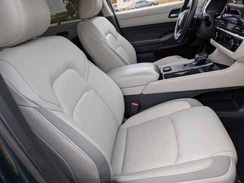 Certified 2023 Nissan Pathfinder SL image 33