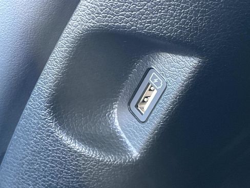 Used 2022 Hyundai Palisade Calligraphy image 21