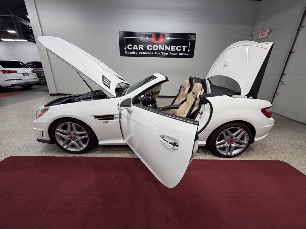 Used 2016 Mercedes-Benz SLK 350 image 46