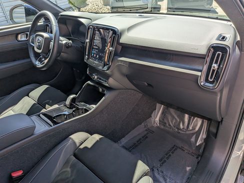 Used 2023 Jeep Grand Cherokee Altitude AWD/4WD image 31
