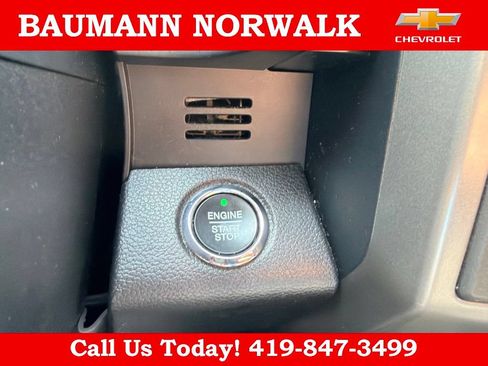 Used 2021 Ford Expedition XLT AWD/4WD image 37