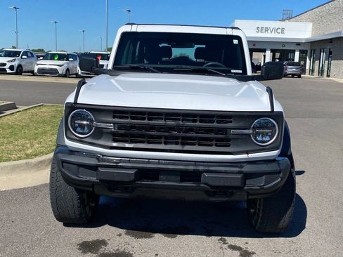 Used 2023 Ford Bronco 2-Door AWD/4WD image 2