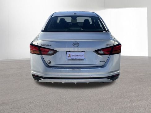 Certified 2023 Nissan Altima 2.5 SV image 5