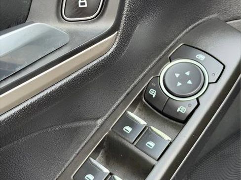 Used 2021 Ford Escape SE w/ Convenience Package image 15