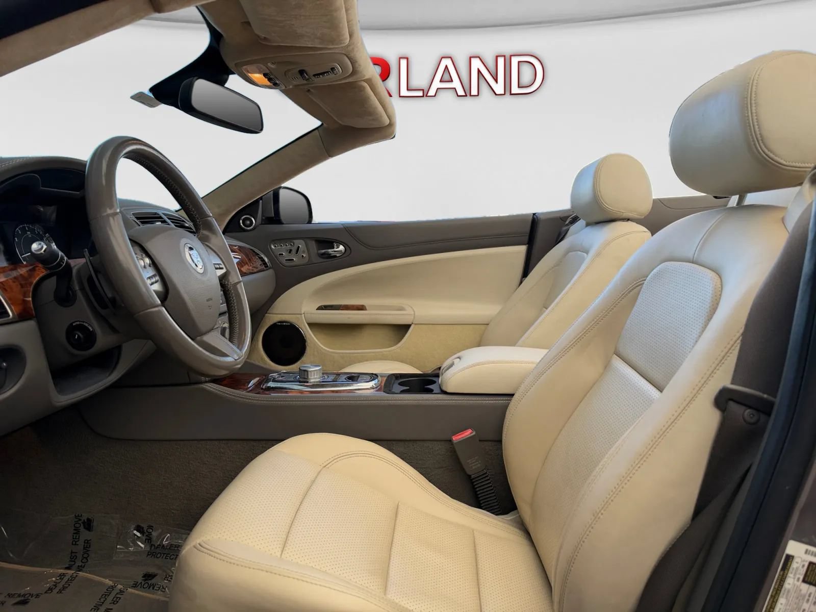 Used 2010 Jaguar XK Convertible RWD image 13