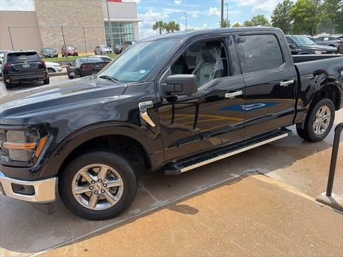 Used 2024 Ford F150 XLT w/ Mobile Office Package RWD image 3