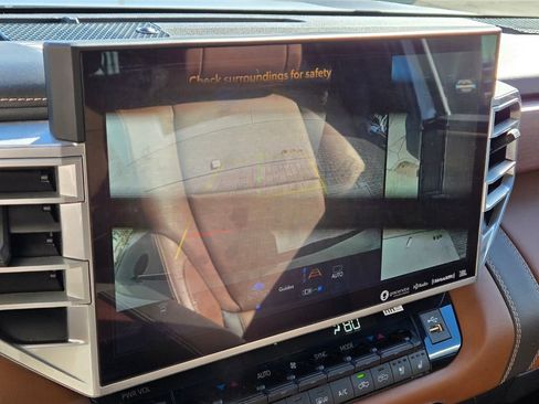 Used 2023 Toyota Tundra 1794 Edition image 28