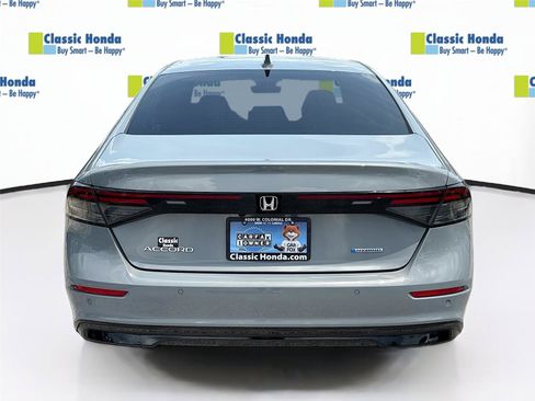 Used 2024 Honda Accord EX-L image 7