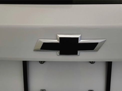 New 2026 Chevrolet Trax ACTIV w/ Sunroof Package image 16