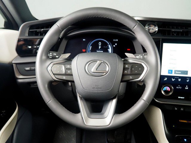 Used 2024 Lexus RZ 450e Premium w/ Technology Package AWD/4WD image 18