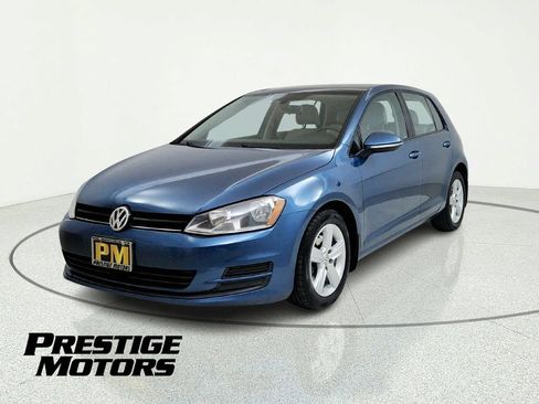 Used 2017 Volkswagen Golf Wolfsburg Edition FWD image 3