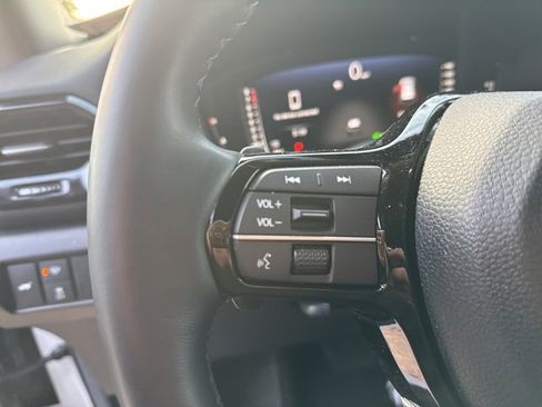 Certified 2025 Honda Pilot Elite image 24